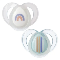 Ортодонтични залъгалки Tommee Tippee NIGHT TIME със светеща в тъмното дръжка 6-18м Бяла и синя с декор дъга