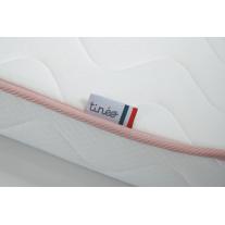 Матрак следващ растежа на бебето Tineo