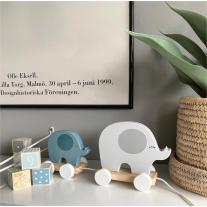 Дървена играчка Слончета с колела Сини Jabadabado