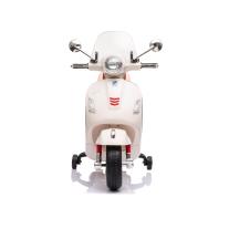 Електрически мотор Chipolino Vespa GTS Super бял