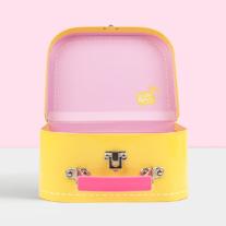 Куфарче с паспорт за плюшени играчки 16 см Studio Pets, жълт