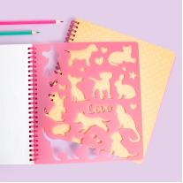 Книжка със стикери за оцветяване със стикери и шаблони Studio Pets Фреди