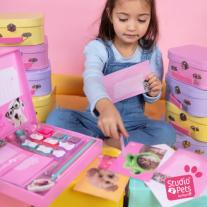 Творчески комплект за декорация с печати, картички и пликове Studio Pets