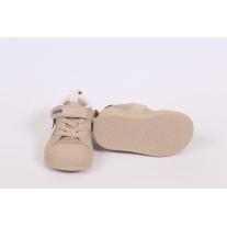 Бебешки маратонки за момче Беко