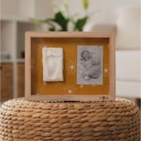 Дървена Рамка за Бебешки Отпечатък и Снимка Petite ARTichaut Daisy Ochre