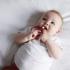 Чесалка с апликатор Matchstick Monkey Teether Red