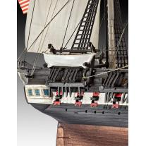 Revell - Сглобяем модел - Ветроходен кораб U.S.S. Констелатио