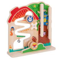 Активна писта Tooky Toy, Къщата на животните