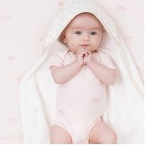 Бебешка хавлия с вградена качулка Fresk - Berries, 75 х 75 cm