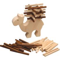 Дървена играчка за баланс Goki Камила, Nature