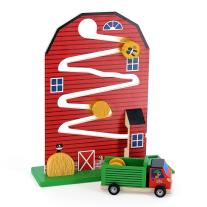 Детска дървена активити игра Vilac, Ферма по дизайн на Ingella P. Arrhenius