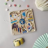 Детска дървена игра Vilac, Магнитен лабиринт Circus