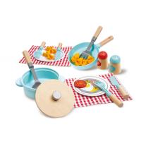 Детски дървен комплект за готвене и сервиране Hape, 21 части