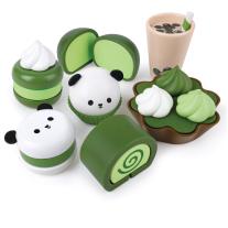 Детски дървен комплект за игра Hape, Десерт от зелен чай