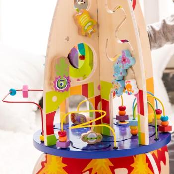 Classic World Детска дървена играчка ракета