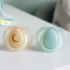Ортодонтични залъгалки Tommee Tippee NIGHT TIME, 0-6м, оранжева и зелена с декор луна, в кутия за стерилизиране