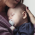 Ортодонтични залъгалки Tommee Tippee NIGHT TIME 6-18м, в синьо, в кутия за стерилизиране