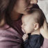 Ортодонтични залъгалки Tommee Tippee NIGHT TIME 18-36м, в бяло и розово, в кутия за стерилизиране