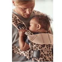 BabyBjorn Baby Carrier One ергономична раница Beige/Leopard Coton 