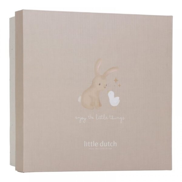7074-gift-set-newborn-naturals-ld8415-product-2 - 800 x 800-1000x1000 7074-gift-set-newborn-naturals-ld8415-product-2 - 800 x 800-1000x1000