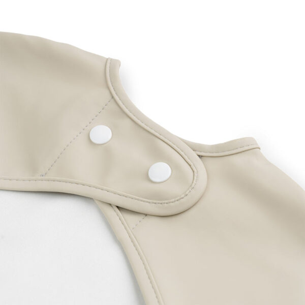 Sleeved-pocket-bib-Lalee-Sand-Detail-3 Sleeved-pocket-bib-Lalee-Sand-Detail-3