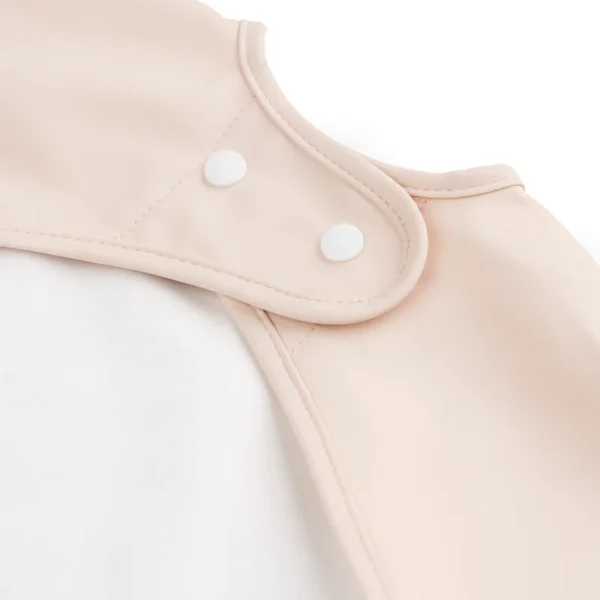 Sleeved-pocket-bib-Ozzo-Powder-Detail-3 Sleeved-pocket-bib-Ozzo-Powder-Detail-3