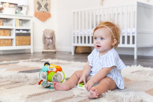 bebeshka-topka-s-aktivnosti-infantino-31 bebeshka-topka-s-aktivnosti-infantino-31