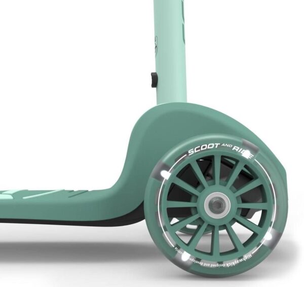 trotinetka-scootandride---highwaykick-3s--forest-36 trotinetka-scootandride---highwaykick-3s--forest-36