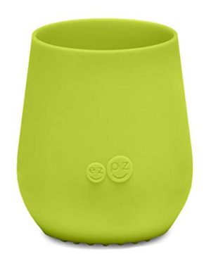 Обучителна силиконова чаша Ezpz 4 + месеца Tiny Cup Lime