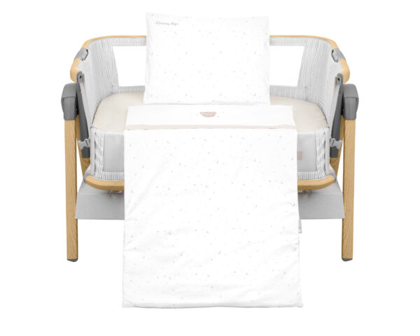 minicotbeddingset_dream_big_beige_1_41101050061_web-1774513616-IKoVBY