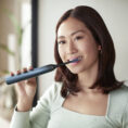 sonicare-DiamondClean-9000_HX9911-88-lifestyle-1774870390-cHq3gF