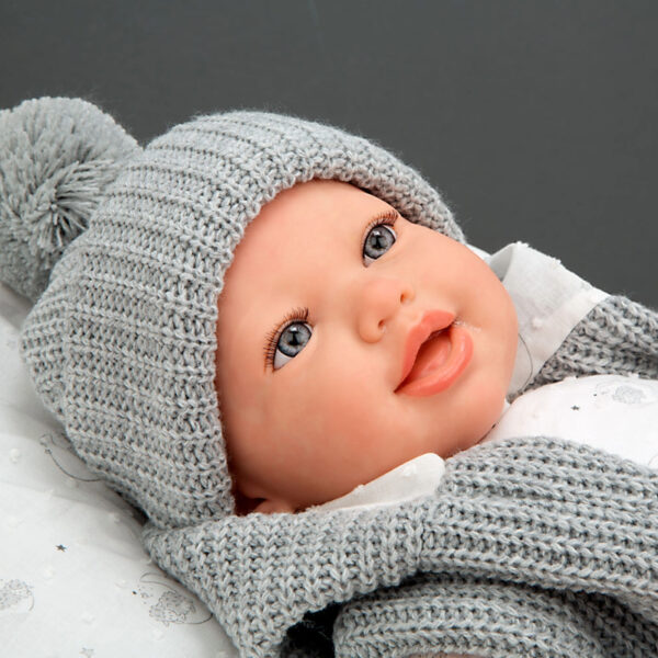 usmihnata-kukla-bebe-daniela-s-vazglavnichka-i-aksesoari-45-sm-915071119-1774061942-kYQhkO usmihnata-kukla-bebe-daniela-s-vazglavnichka-i-aksesoari-45-sm-915071119-1774061942-kYQhkO
