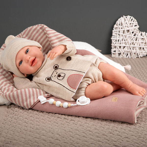 usmihnata-kukla-bebe-lejn-s-rozov-spalen-chuval-i-biberon-45-sm-777345737-1774061960-2930PB usmihnata-kukla-bebe-lejn-s-rozov-spalen-chuval-i-biberon-45-sm-777345737-1774061960-2930PB