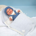 usmihnata-kukla-bebe-sas-sino-kostyumche-i-odeyaltse-realno-teglo-35-sm-193612844-1774061964-3NfZ3P