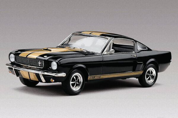 12482__S_M_Shelby_Mustang_GT_350H-1777867163-aLKgEt