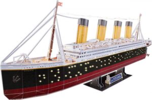 Пъзел 3D, Revell, RMS Титаник с лед светлини, 266 части