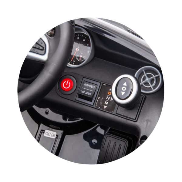 el.kolaMercedes Benz SLC300 LUX черна (13) el.kolaMercedes Benz SLC300 LUX черна (13)