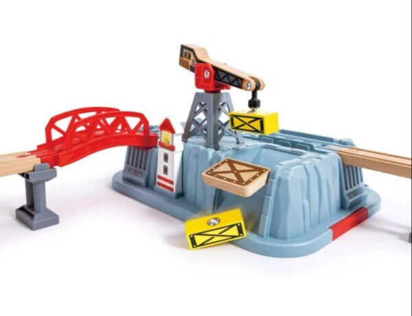 zhelezopaten-komplekt-hape-pristanishte-51-chasti (5) zhelezopaten-komplekt-hape-pristanishte-51-chasti (5)