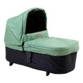 PT.0264.005_mountain-buggy-carrycot-plus-for-duet-heritage-matcha-1792625605-HBLYMk
